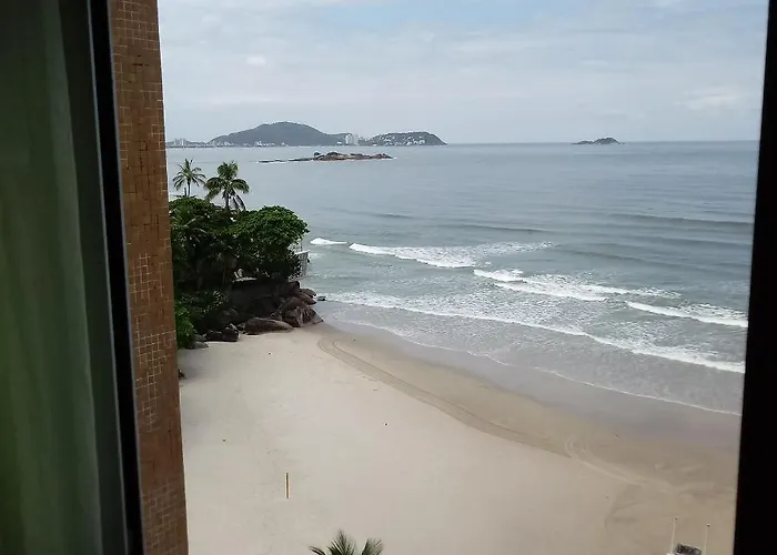 Apto Frente Praia Asturia Guarujá